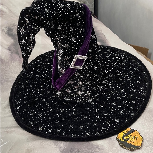 Halloween Black and Purple Witch Hat NWT 18  ' - Picture 1 of 2